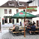 Gasthof U Tri Sedlaku 3*