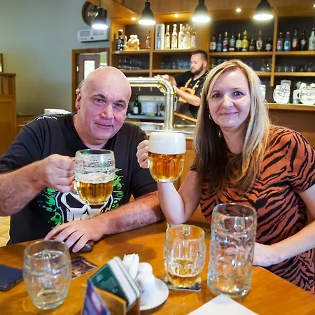 U Tří Sedláků Penzion Ceske Budejovice