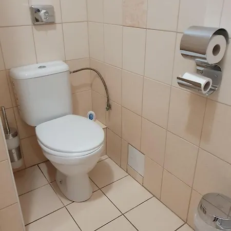 Konukevi U Tri Sedlaku