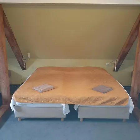 U Tri Sedlaku Guest house