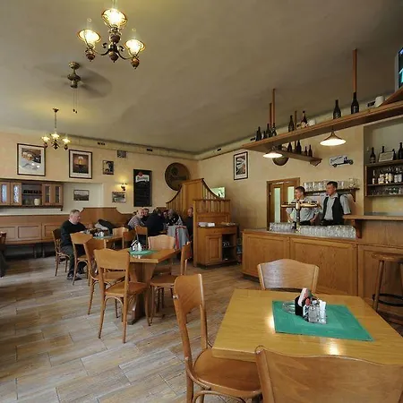 U Tri Sedlaku Konukevi Ceske Budejovice