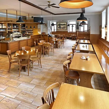 U Tri Sedlaku Guest house