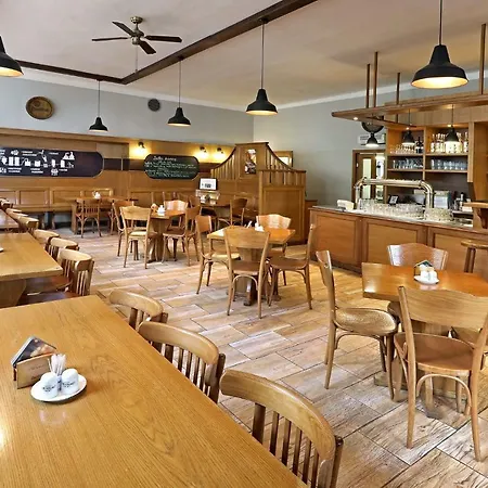 U Tri Sedlaku Guest house