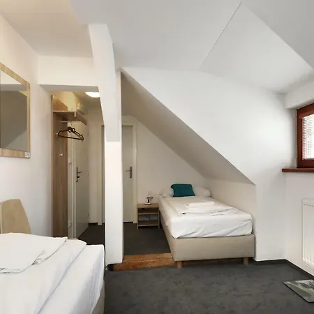 U Tri Sedlaku Guest house