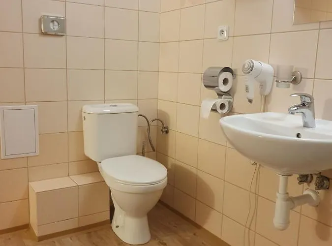 U Tri Sedlaku Πανσιόν 3*