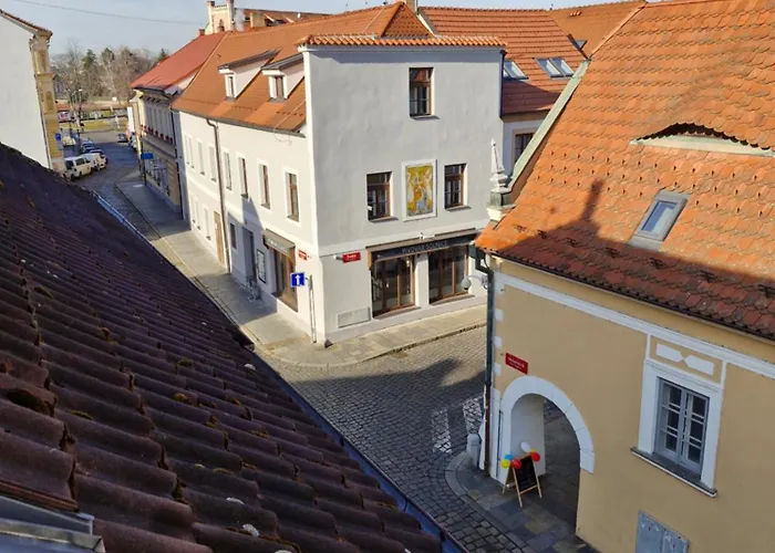 Πανσιόν U Tri Sedlaku