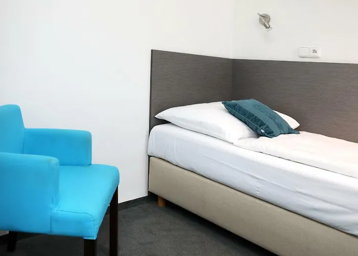 Πανσιόν U Tri Sedlaku 3*